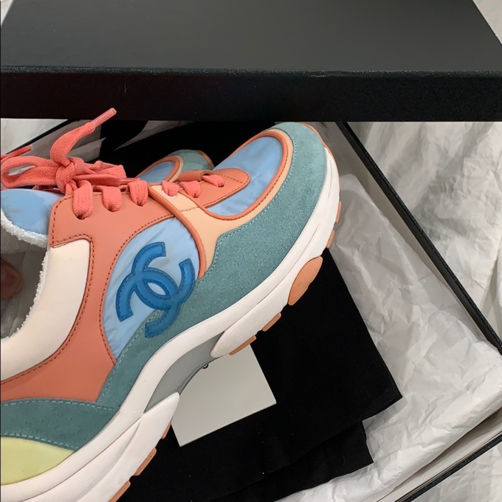 Chanel sneakers - Picture 3 of 6